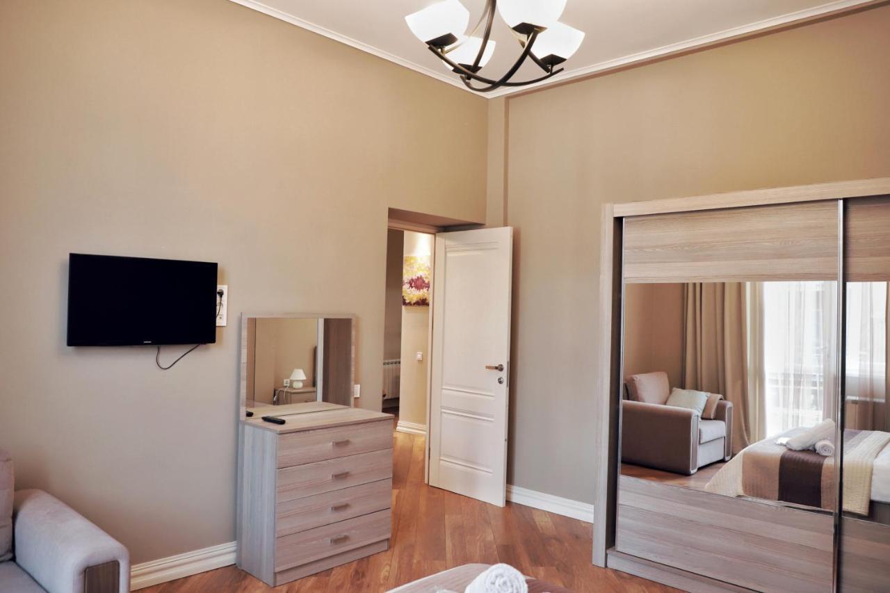 Hd Dream Apartment Tbilisi Esterno foto